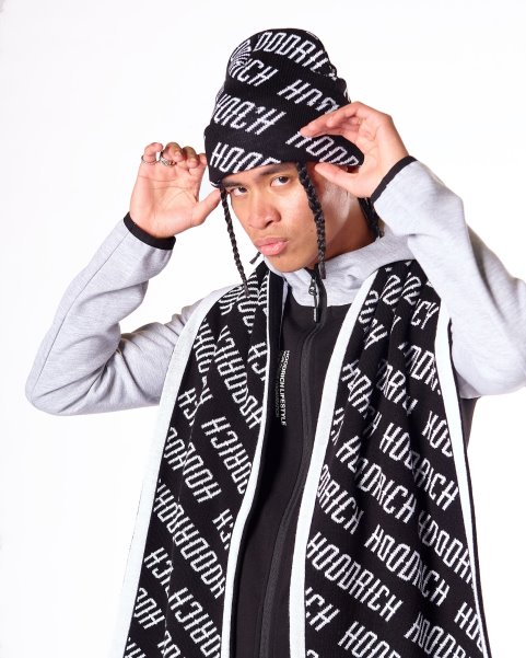Black/White OG Logo Beanie & Reversible Scarf Hoodrich NZ